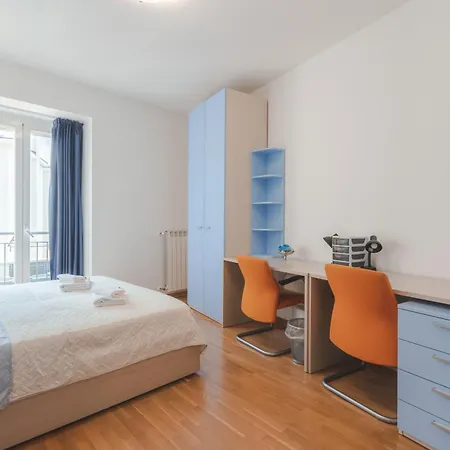 A Casa Della Ely-2 Bedrooms And 2 Bathrooms דירה