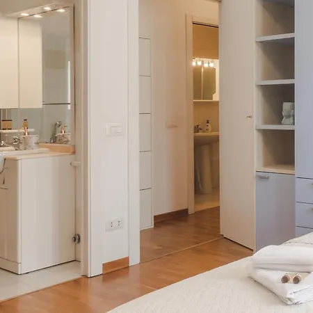 A Casa Della Ely-2 Bedrooms And 2 Bathrooms דירה