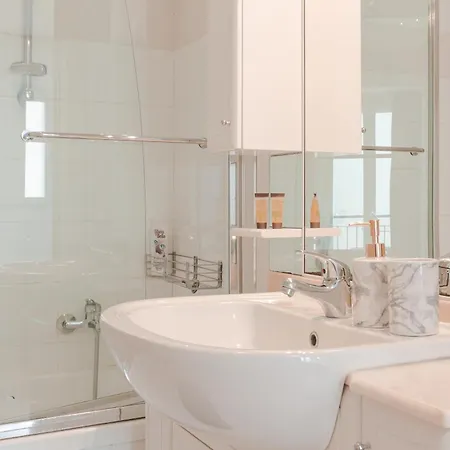 דירה A Casa Della Ely-2 Bedrooms And 2 Bathrooms טריאסטה
