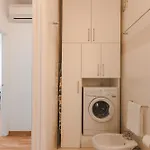 A Casa Della Ely-2 Bedrooms And 2 Bathrooms 的里雅斯特